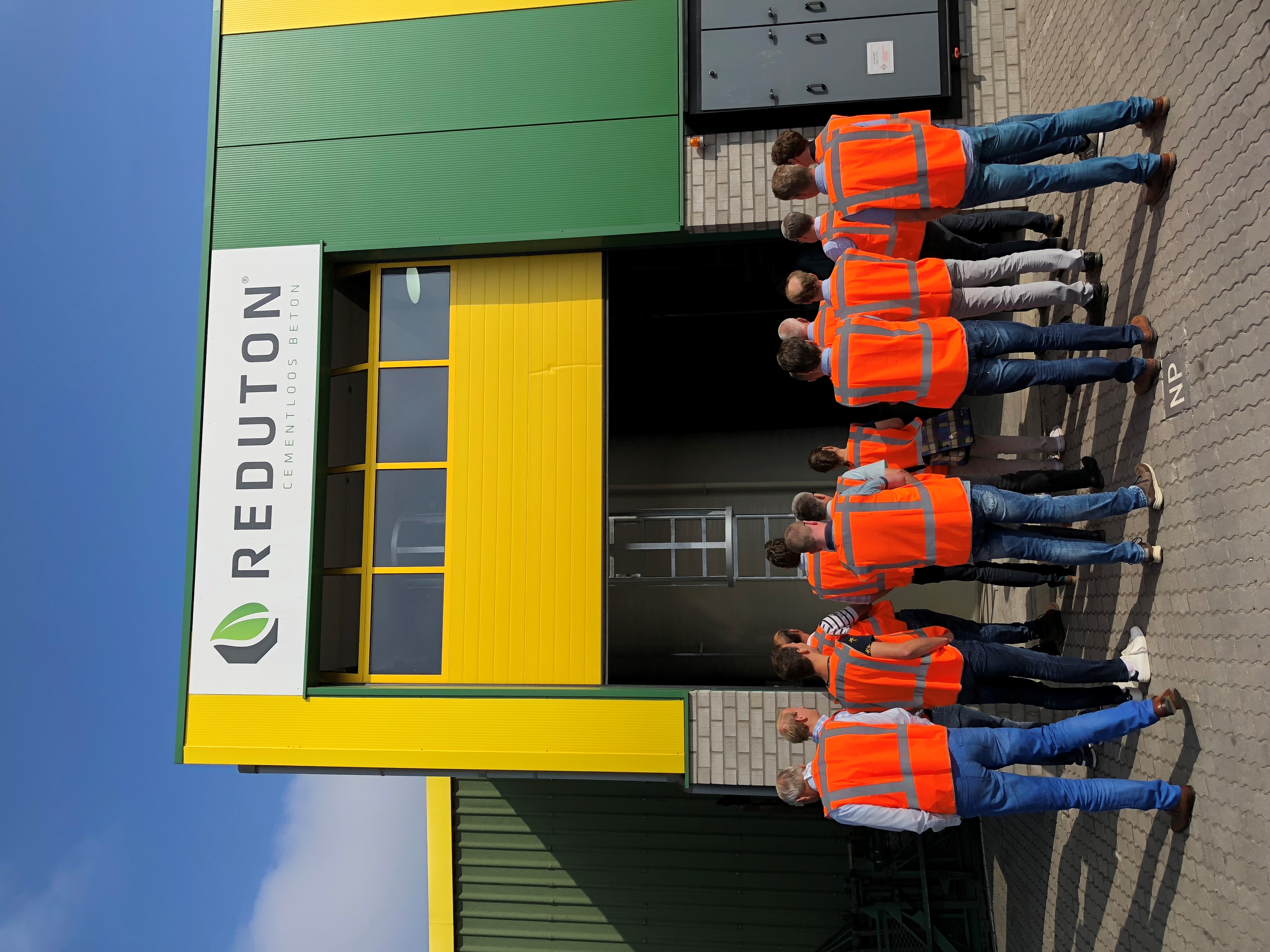 Interesse in een bedrijfsbezoek? Kom in contact met onze adviseurs: