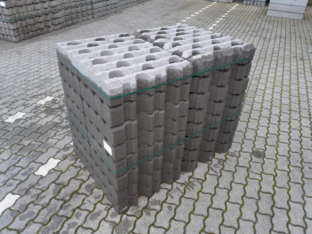 grotere-verpakking-graspastegels.jpg